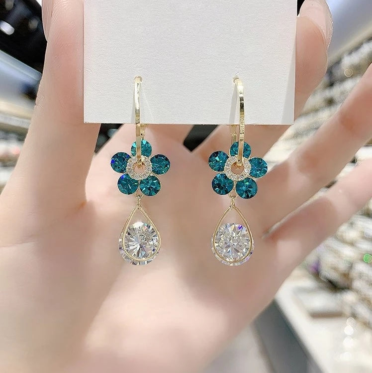Fashion Blue Crystal Flower Earrings